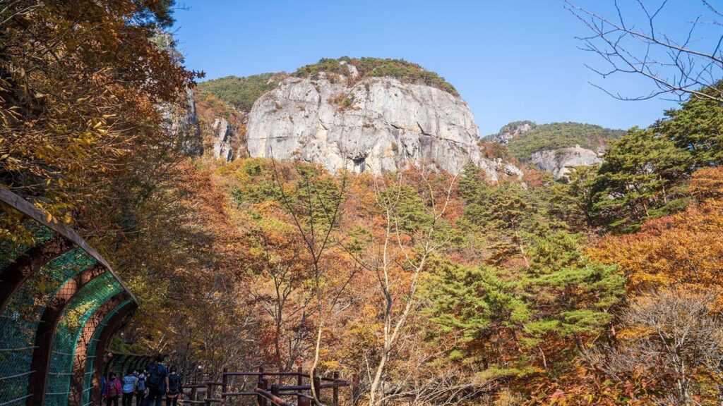 주왕산국립공원 — 경상북도 청송군 주왕산면